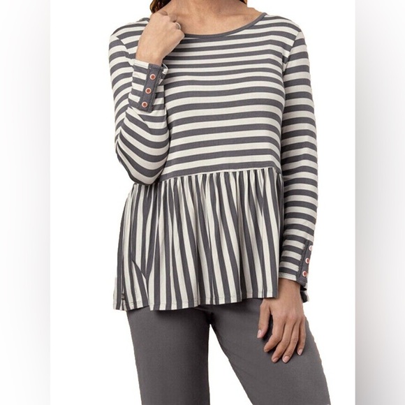 MATILDA JANE Lets go together Lets Connect tee top SIZE XS - Picture 2 of 5